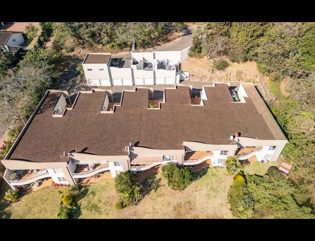 3 BEDROOM SECTIONAL TITLE FOR SALE IN WESTVILLE